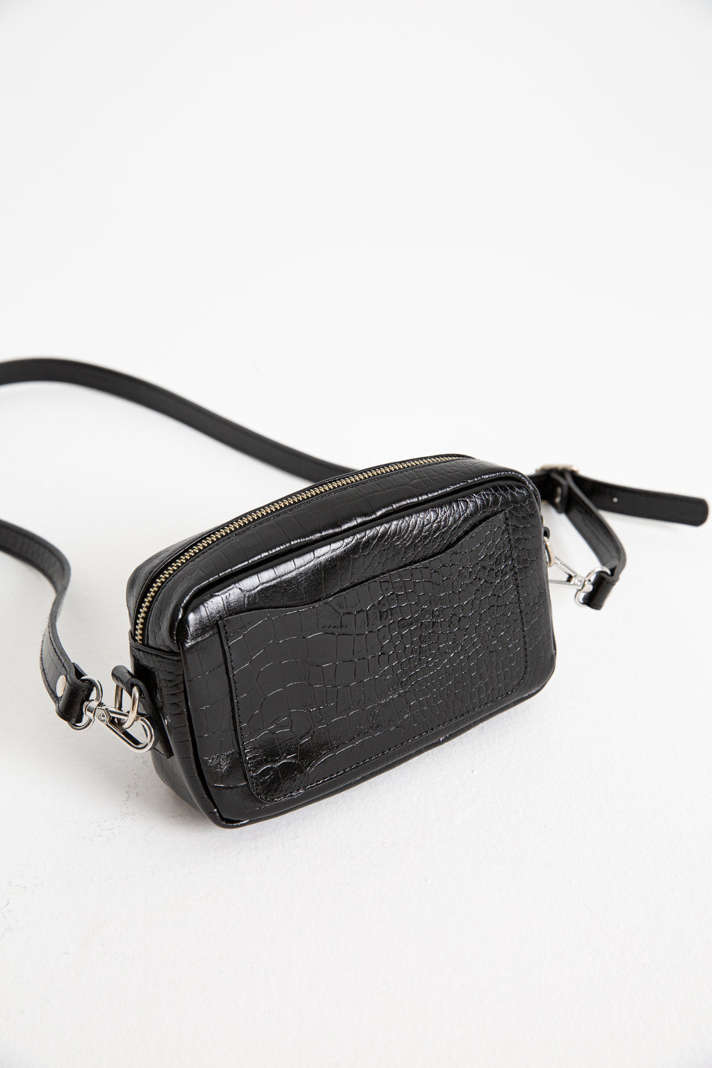 CARTERA CLASH NEGRO