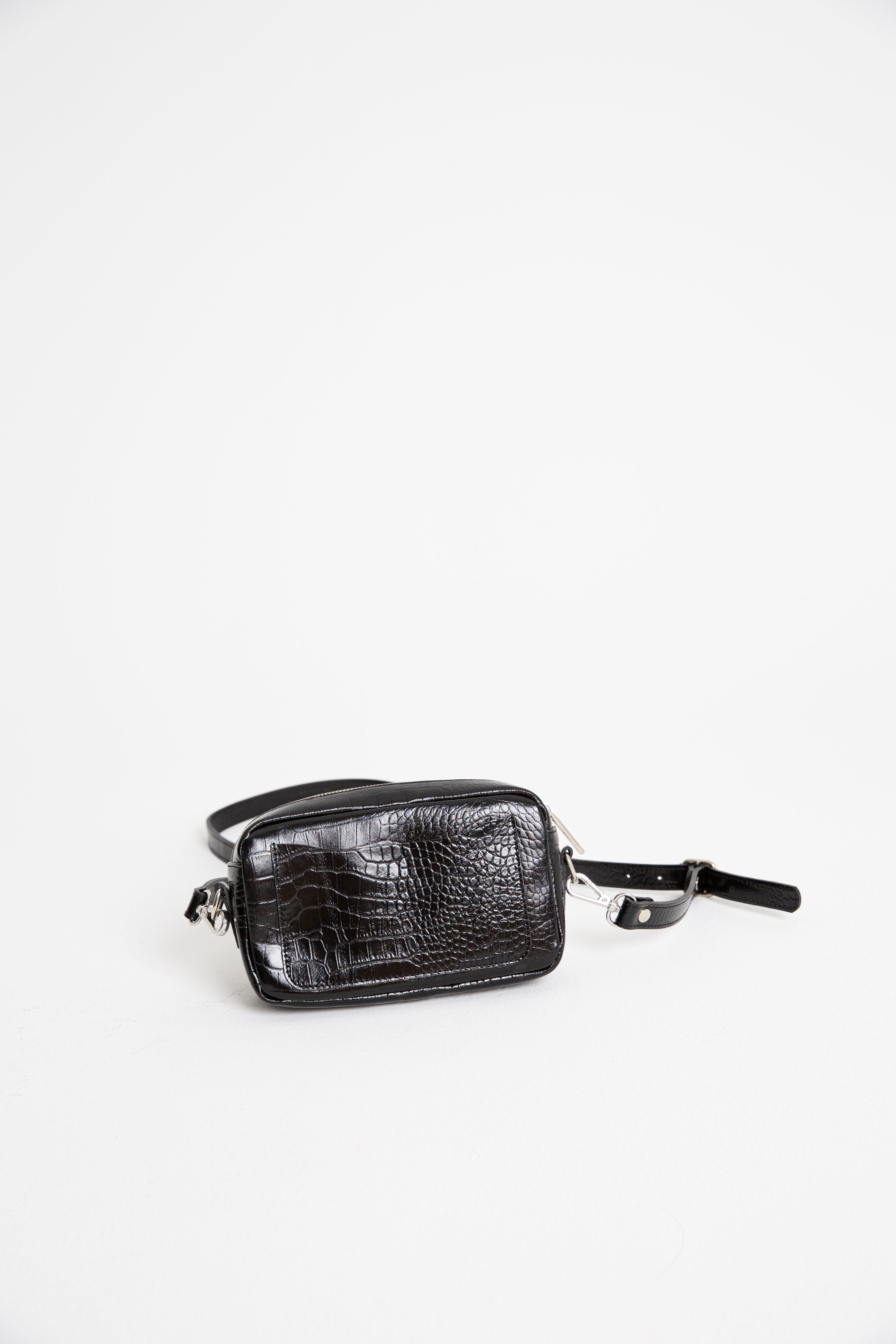 CARTERA CLASH NEGRO