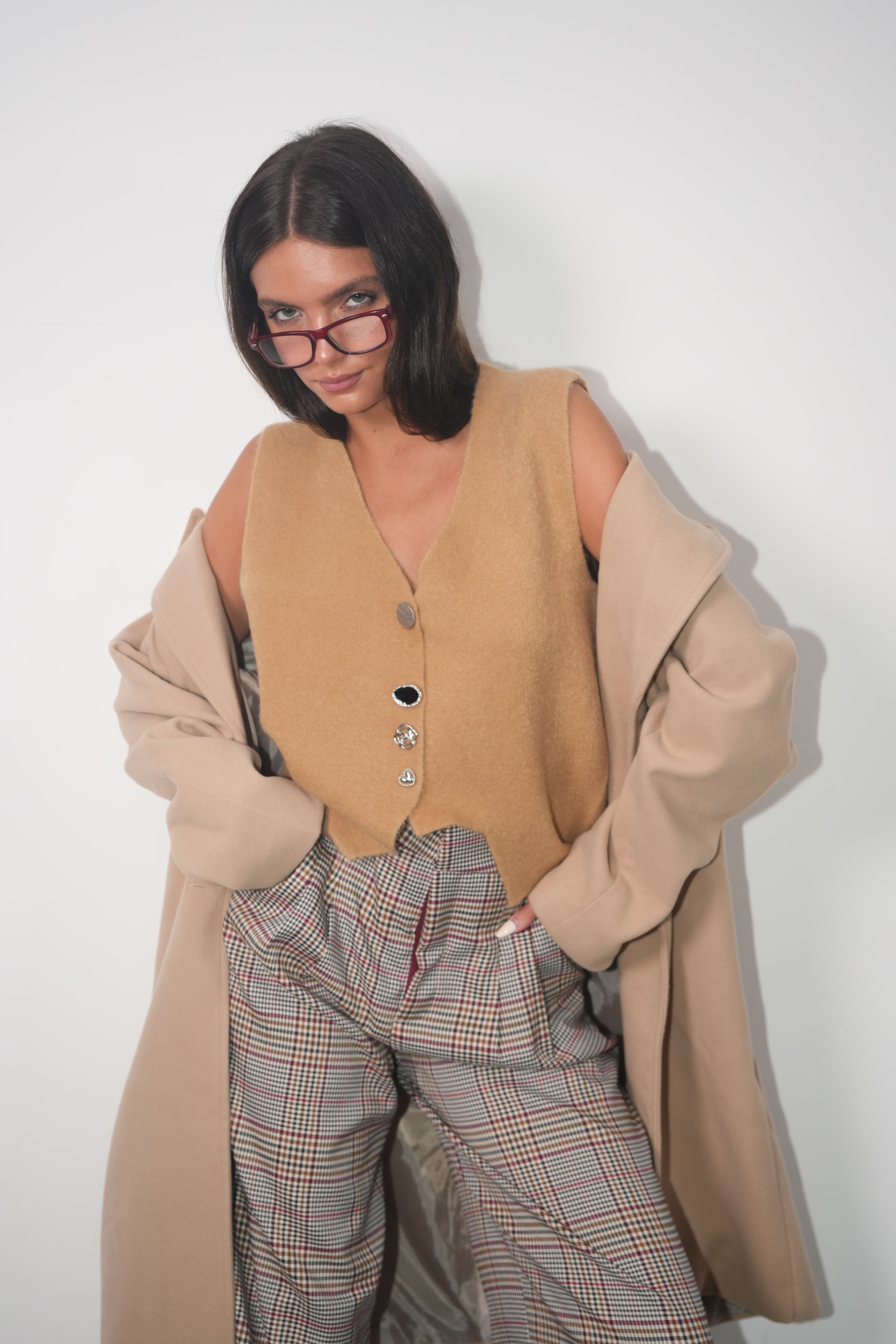 CHALECO TYRELL CAMEL