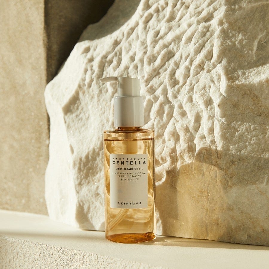 Light Cleansing Oil Madagascar - CENTELLA 200ML