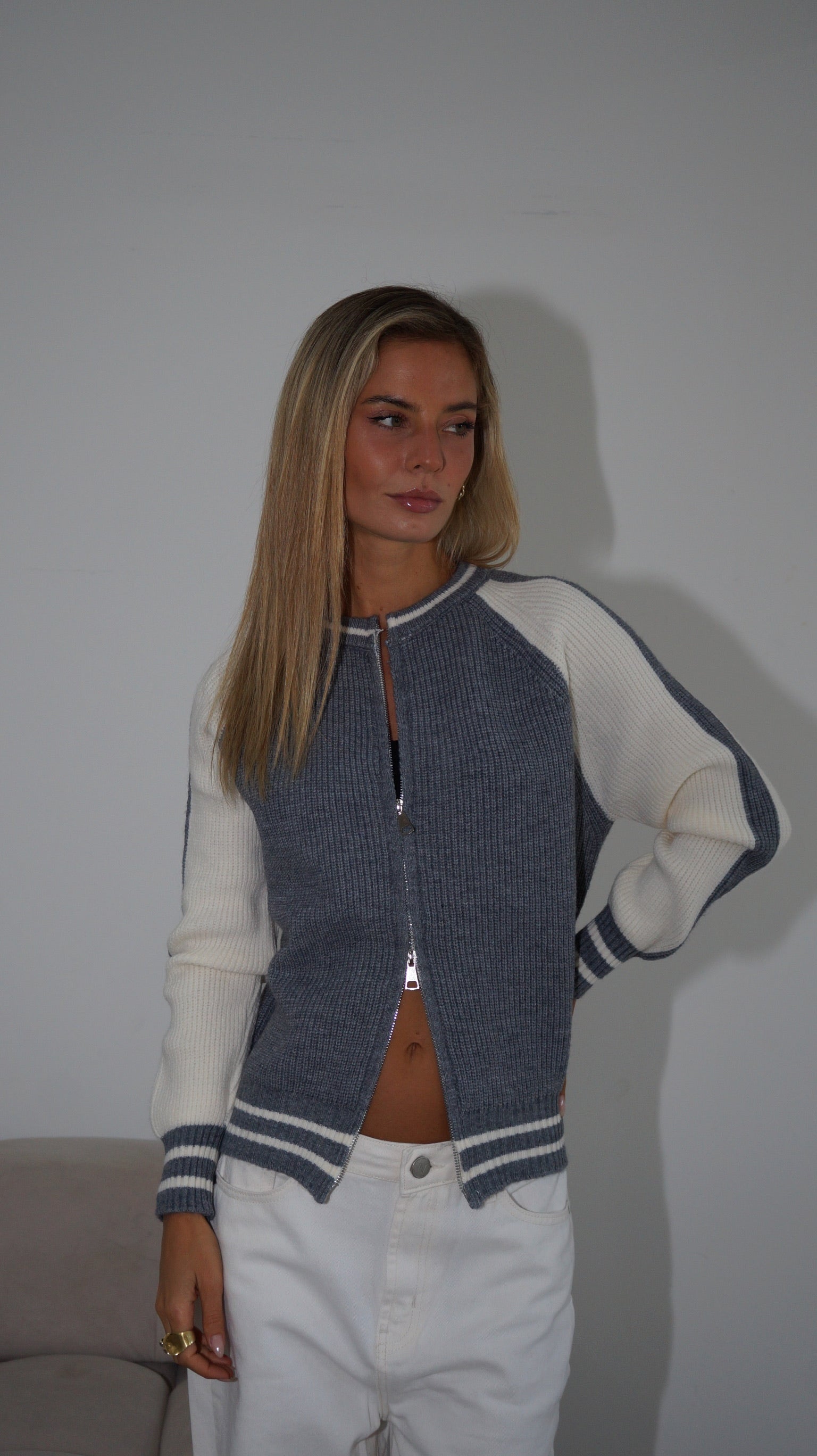 SWEATER UNIVERSITY GRIS