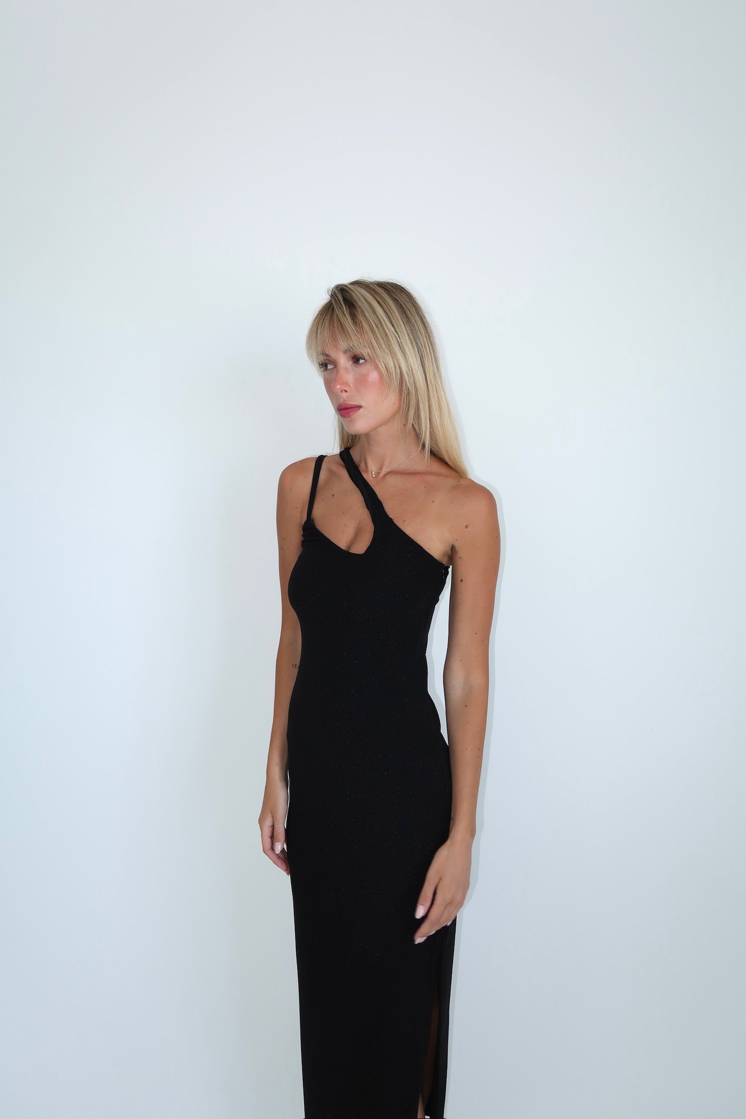 VESTIDO GRANATE NEGRO