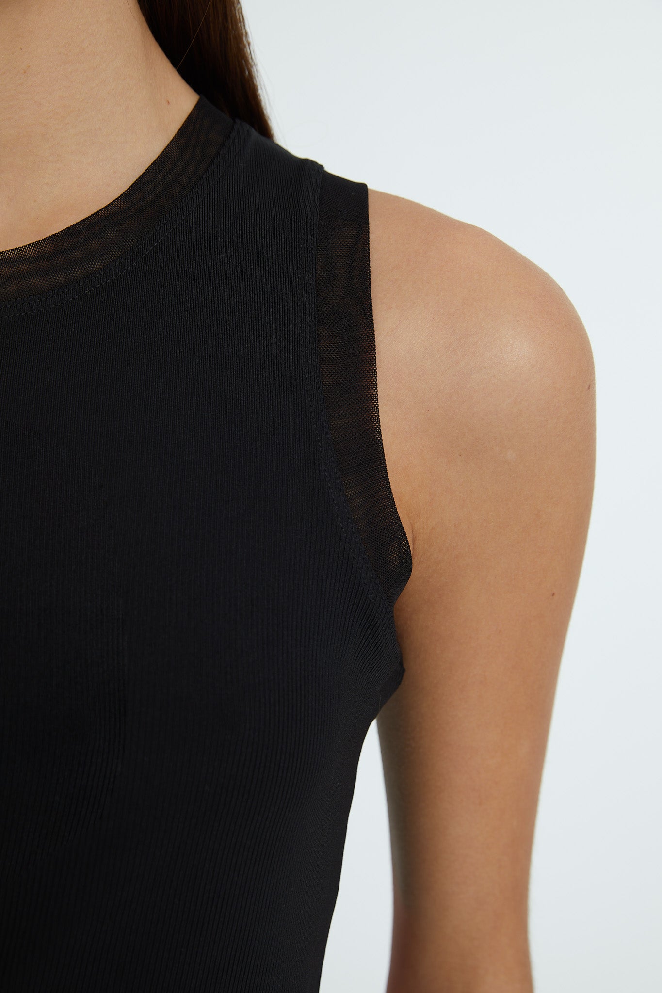 MUSCULOSA REA NEGRO