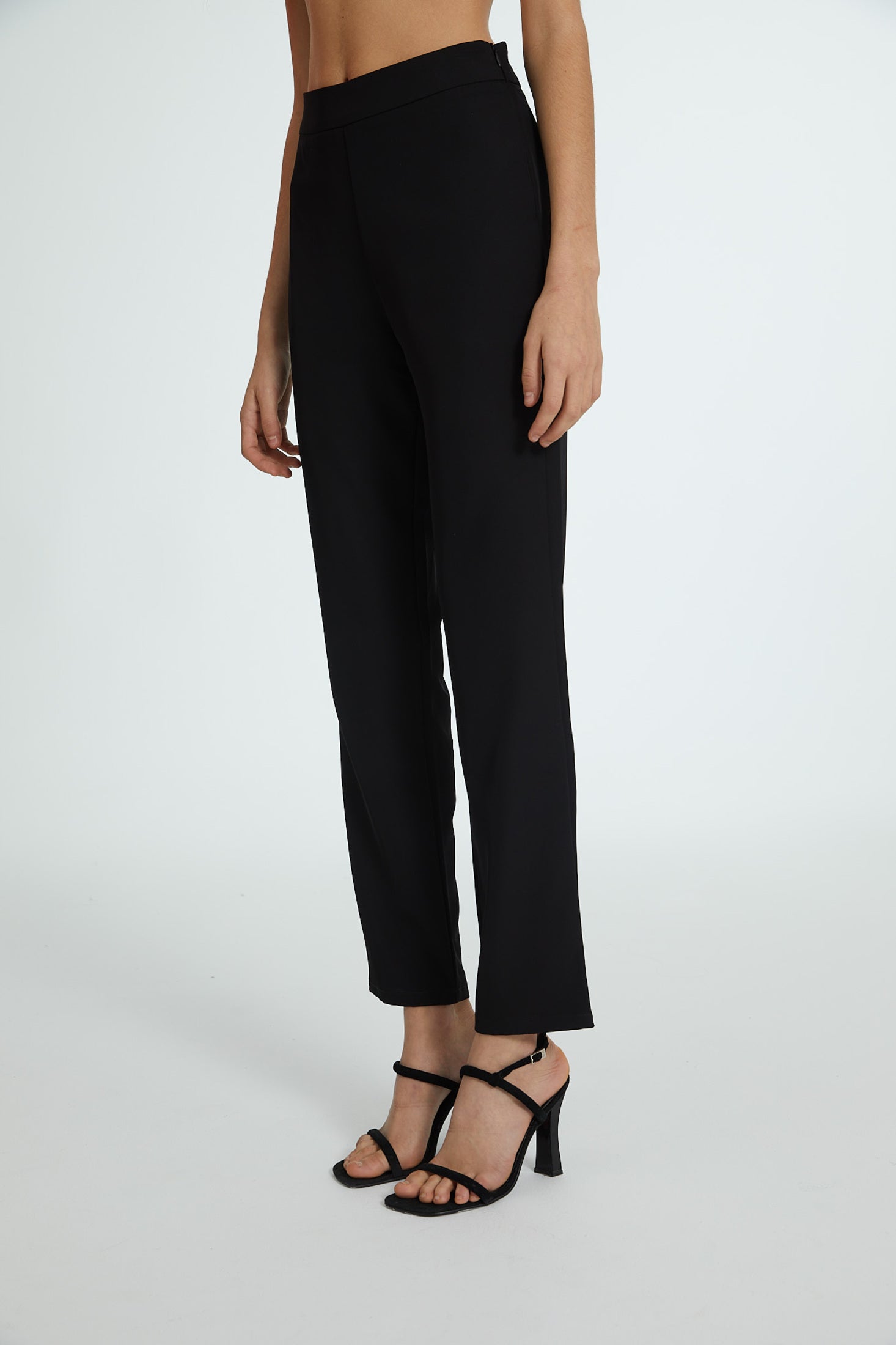 PANTALON ALINA NEGRO