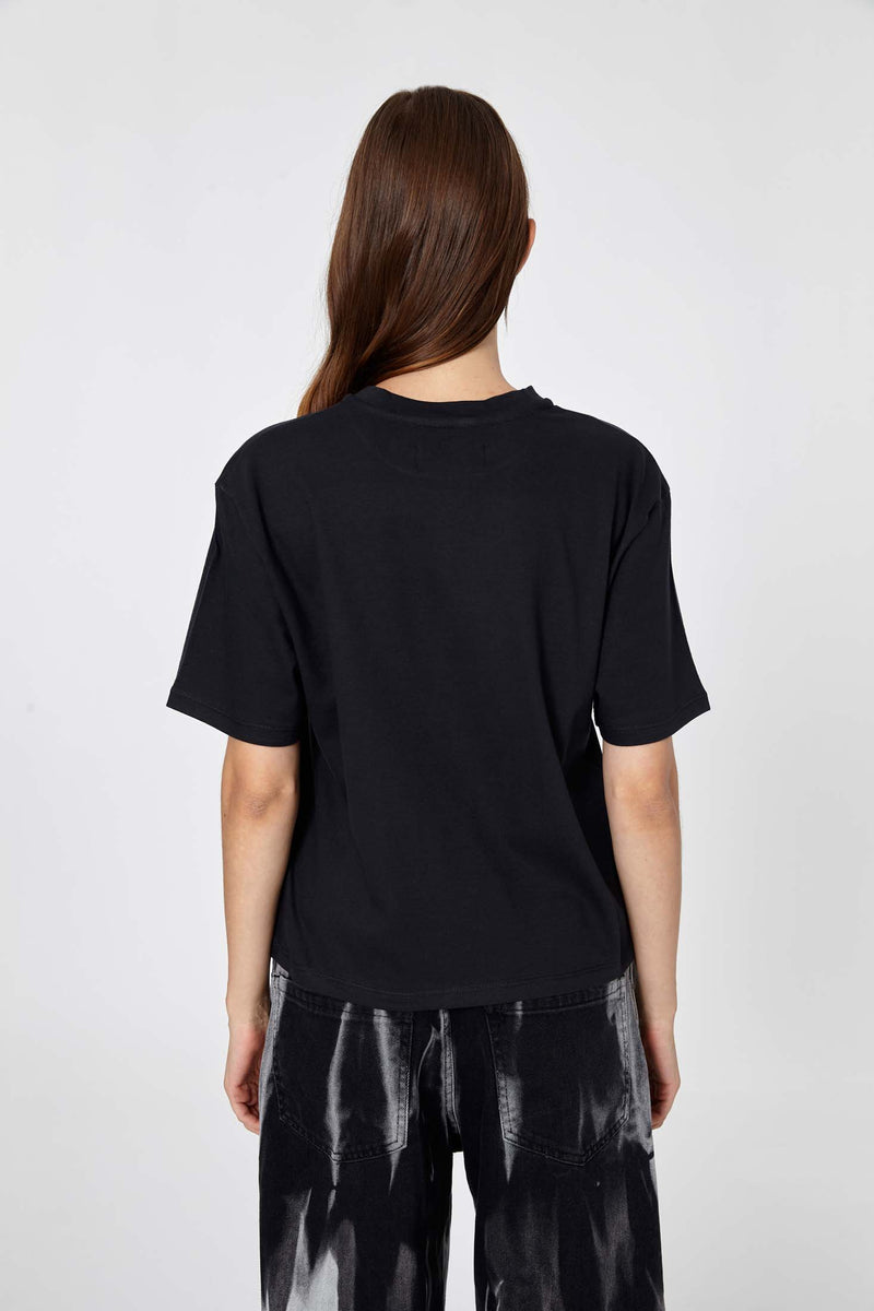 REMERA HEIDI BLACK