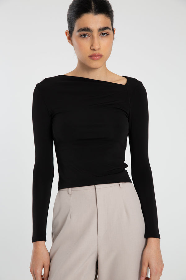 REMERA MARGOT NEGRO