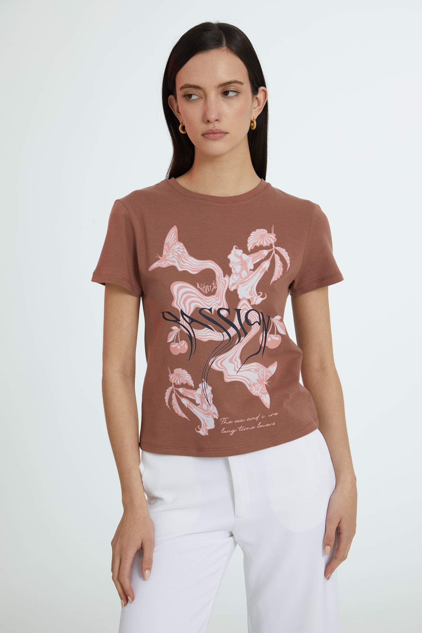 REMERA XUE MARRÓN