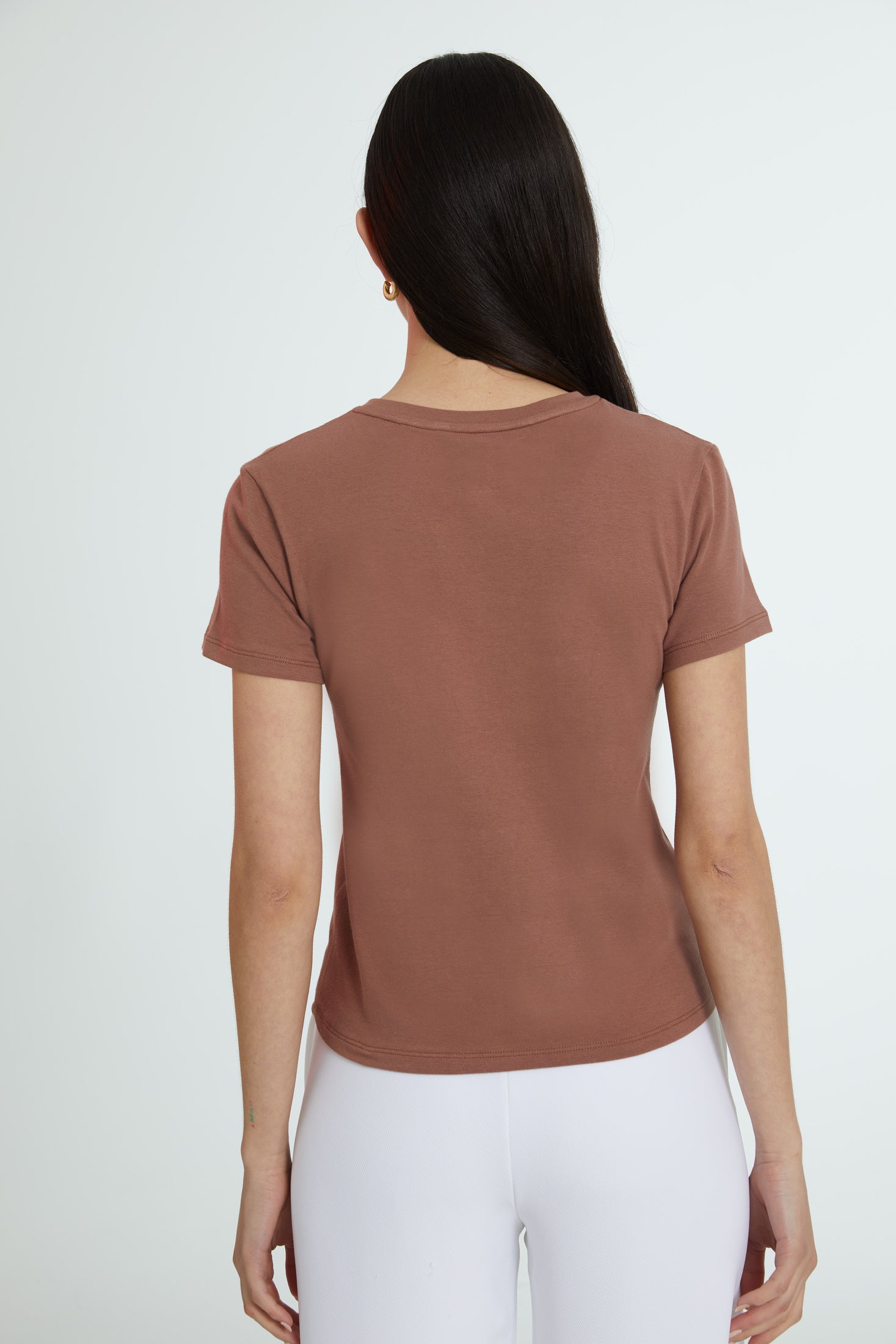 REMERA XUE MARRÓN