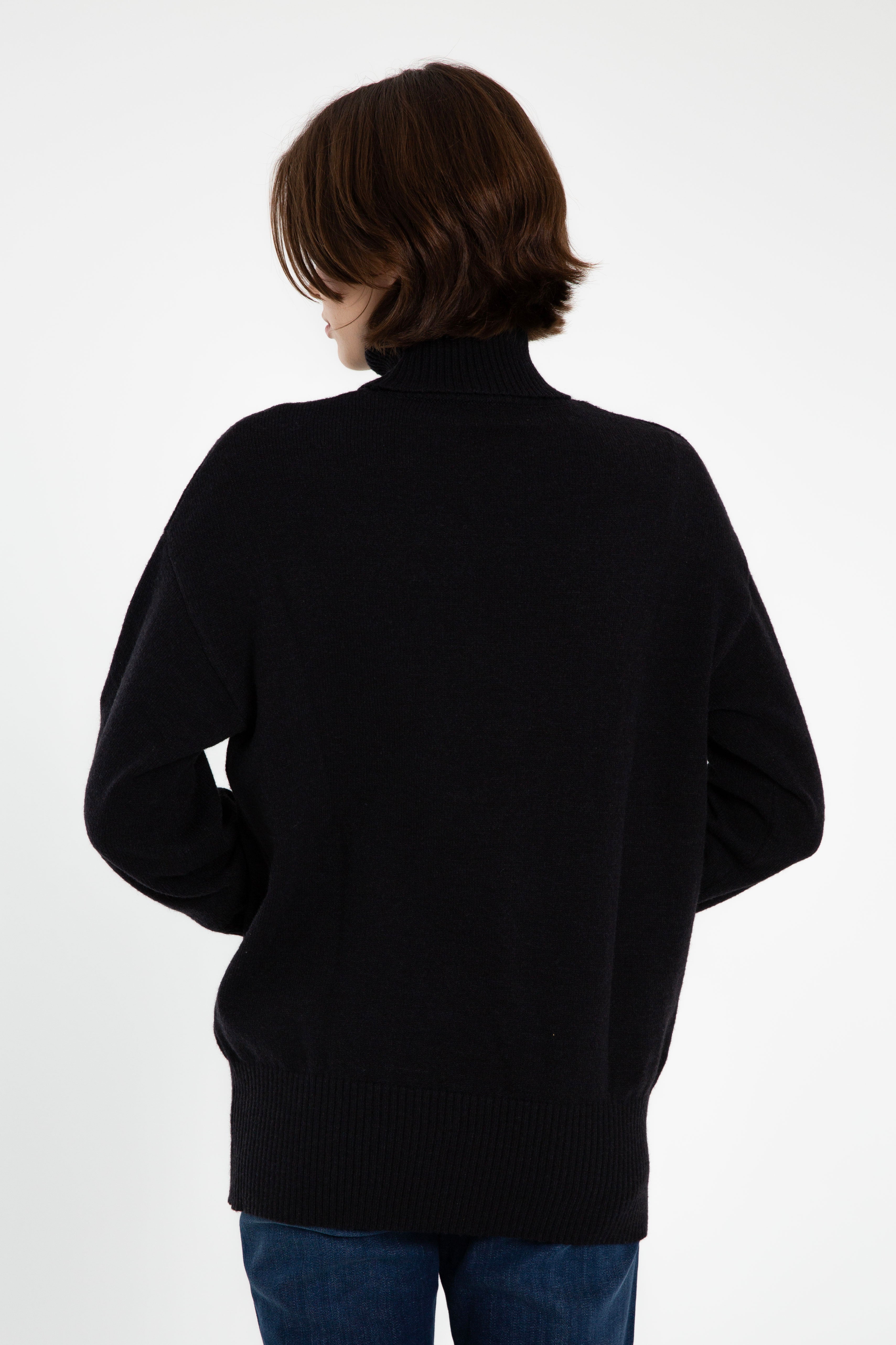 SWEATER CHARO NEGRO