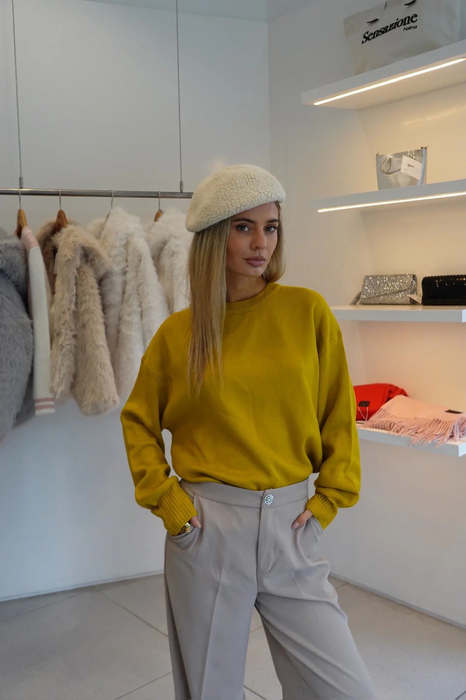 SWEATER AMBER