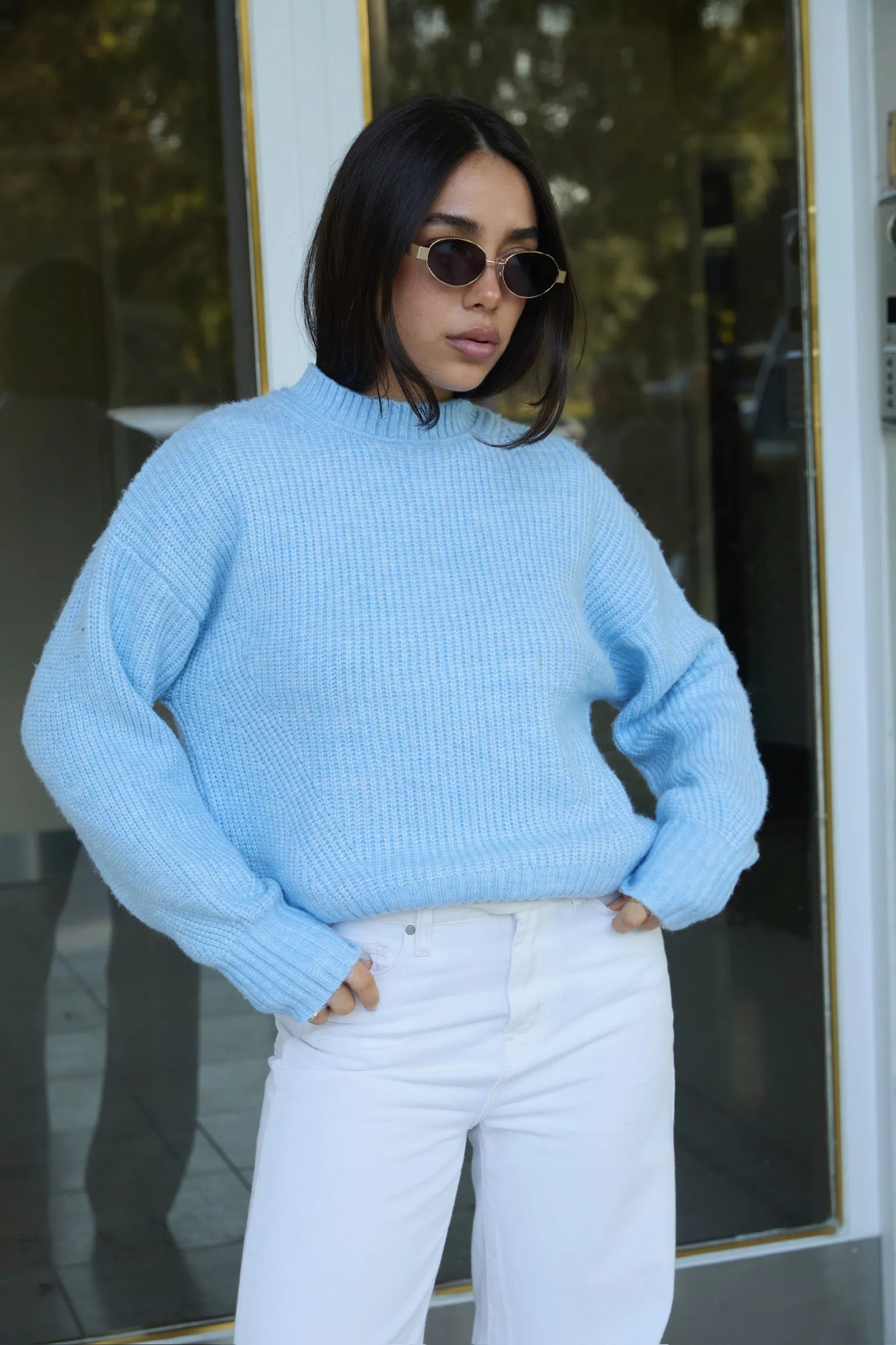 SWEATER GLOW