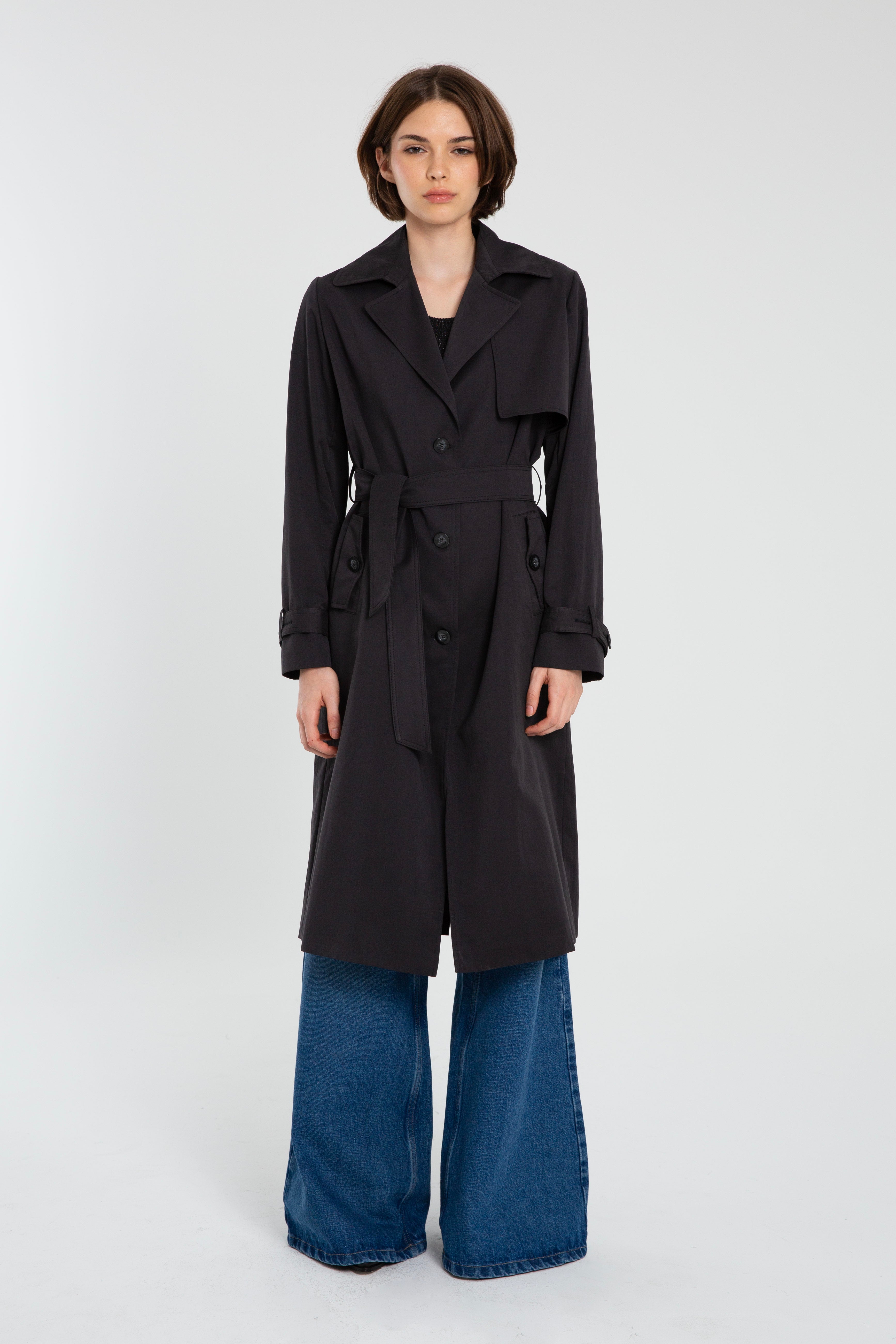 TRENCH AZABACHE NEGRO